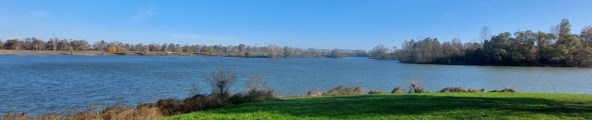 Photo du plan d'eau de Fleurville